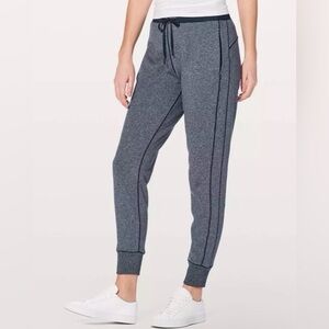 Lululemon Athletica Navy Heathered Joggers